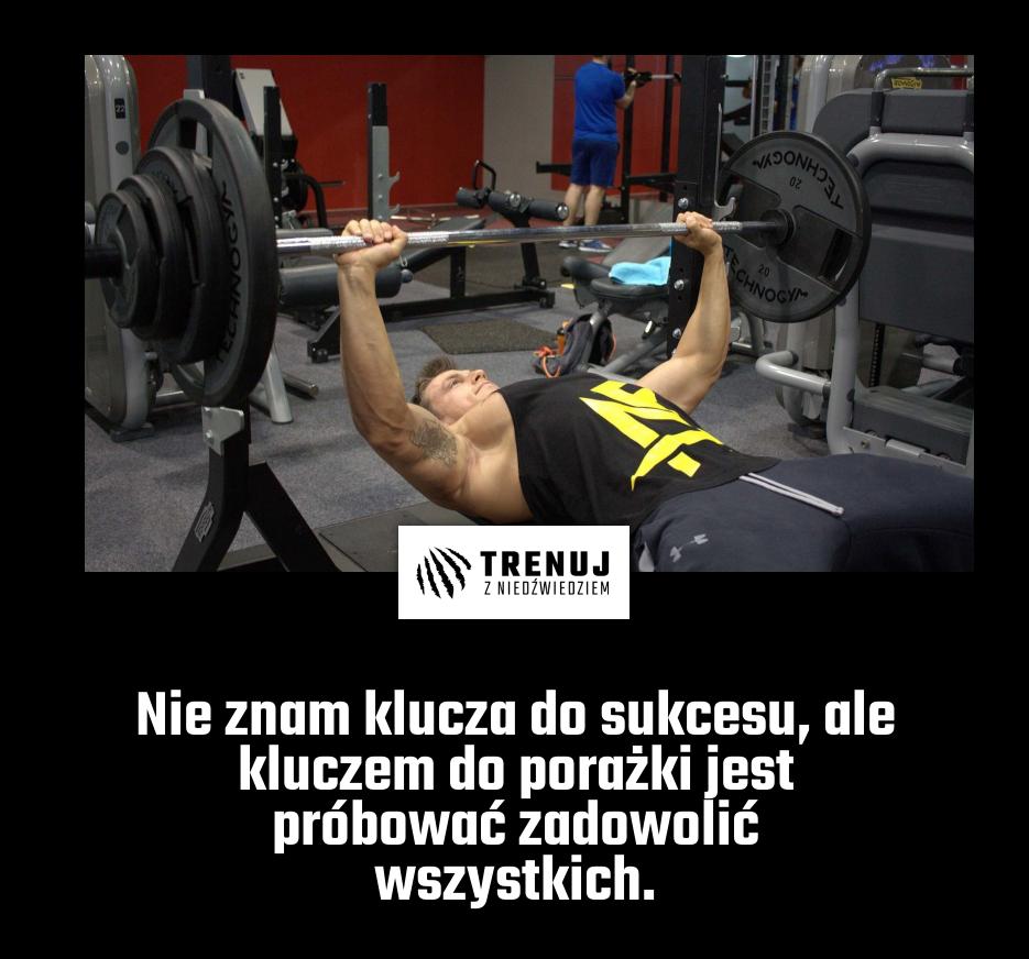 Nie znam klucza do sukcesu, ale kluczem do porażki jest próbować zadowolić wszystkich.
